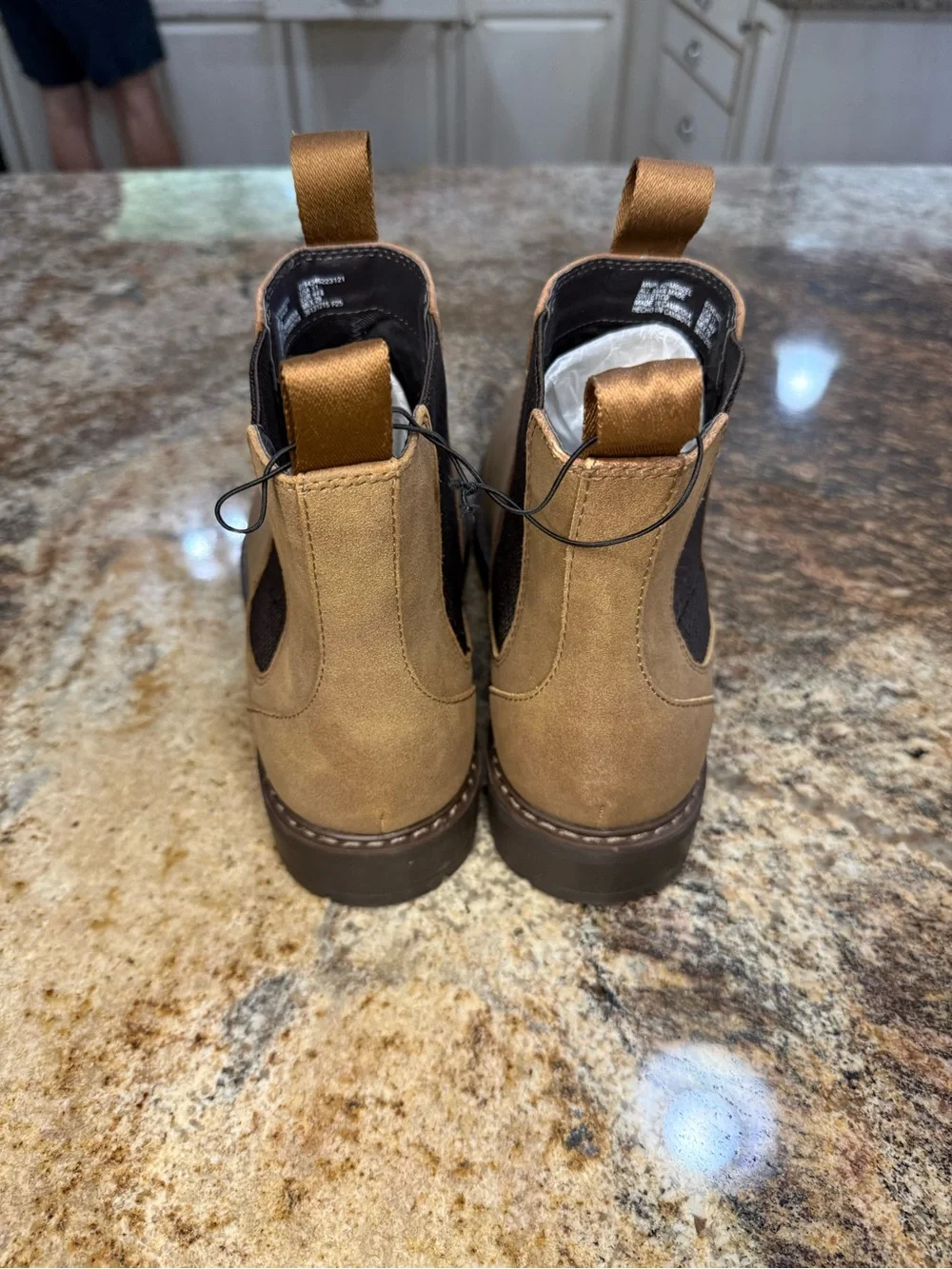 Men's Chelsea Pull-On Boots in Tan Suede-Look